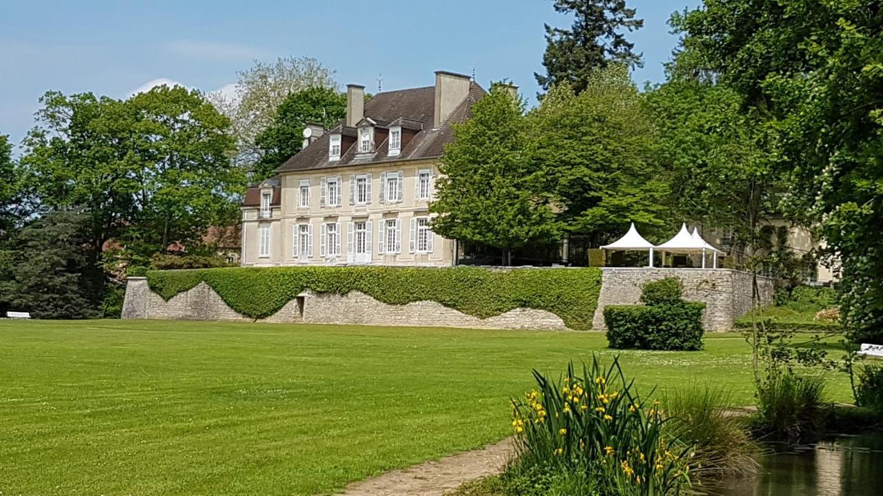 Chateau De Rigny Menthon-Saint-Bernard Exterior foto